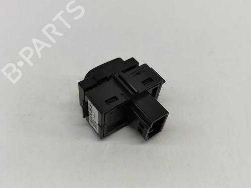 Switch VOLVO XC60 II (246) T8 Hybrid AWD | BP27768309I30  - Image 5