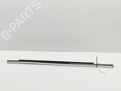 Dørliste Dørliste JEEP GRAND CHEROKEE IV (WK, WK2) 3.0 CRD V6 4x4 (250 hp) 29829851 29829851