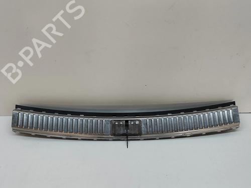 Used Tailgate trim PORSCHE CAYENNE (92A) 3.0 Diesel (239 hp) 25615187