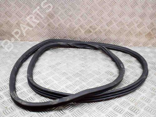 Used Rubber door seal PORSCHE CAYENNE (92A) 3.0 Diesel (239 hp) 14654565