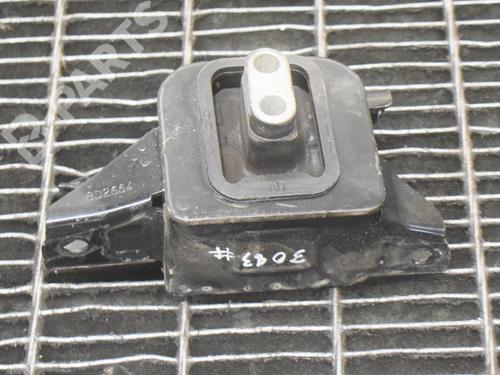 Used Engine mount Engine mount 8838875 8838875