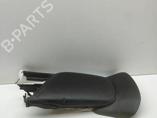 Used Armrest / Center console Armrest / Center console CHEVROLET CORVETTE (C7) 6.2 (466 hp) 33291640 33291640