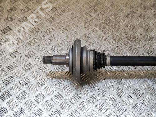 Left rear driveshaft MERCEDES-BENZ C-CLASS (W205) C 250 BlueTEC / d 4-matic (205.009) | BP6734037M40 