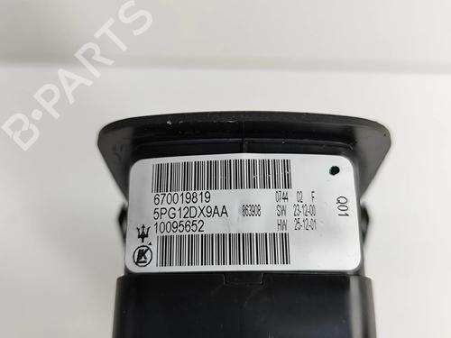 Right front window switch MASERATI QUATTROPORTE VI 3.0 D | BP24583872I26 - Image 11