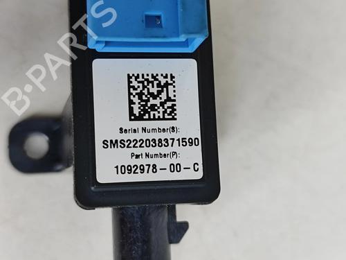 Câmera TESLA MODEL Y (5YJY) EV Rear-Wheel Drive | BP31297017E14 