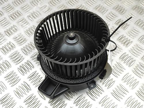 Used Heater blower motor VOLVO V90 II Estate (235) B6 Mild-Hybrid AWD (348 hp) 31217143