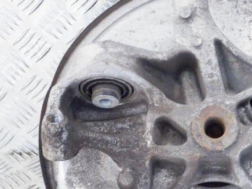 Venstre hjullejehus spindel AUDI A4 B9 (8W2, 8WC) 2.0 TFSI | BP14609055M27 
