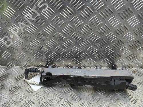 Rail D'Injecteurs TOYOTA RAV 4 V (_A5_, _H5_) 2.5 Hybrid AWD (AXAH54, AXAL54) (222 hp) 31998271