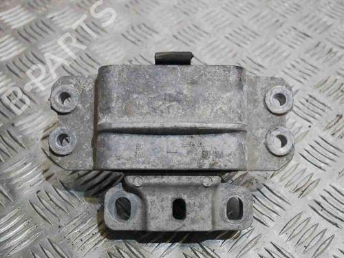Used Engine mount AUDI A3 (8P1) 2.0 FSI (150 hp) 6715255