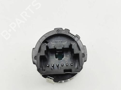 Switch ASTON MARTIN DBX 4.0 All-wheel Drive | BP36809599I30 - Image 6