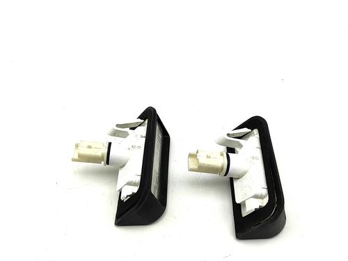 Licence plate light OPEL VIVARO C Bus (K0) 2.0 | BP31951296I40