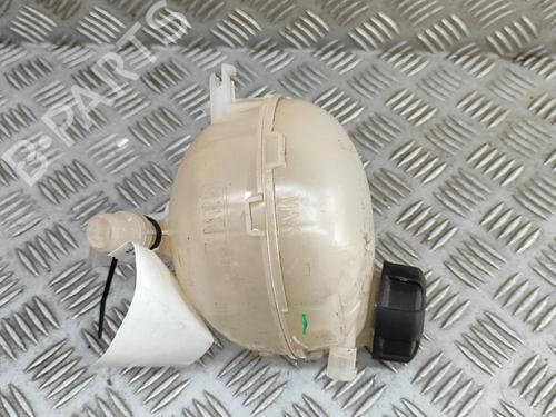 Ekpansionstank Ekpansionstank PEUGEOT 208 II (UB_, UP_, UW_, UJ_) 1.2 Hybrid 136 (UPHPYK) (136 hp) 33372942 33372942