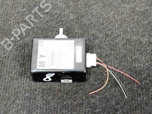 Used Electronic module LEXUS IS III (_E3_) 300h (AVE30_, AVE30R) (223 hp) 6759392
