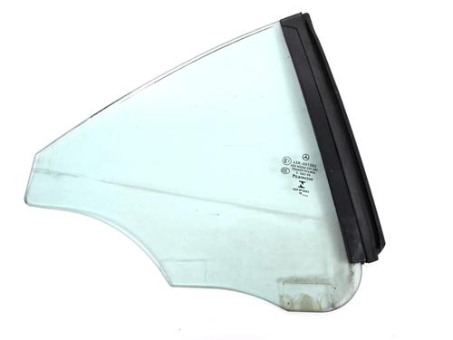 Used Rear right quarter glass Rear right quarter glass MERCEDES-BENZ SLC (R172) 250 d (172.404) (204 hp) 33341911 33341911