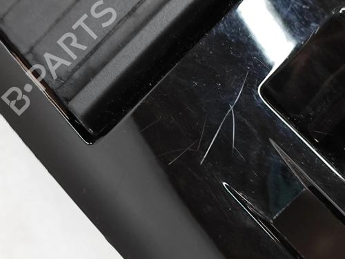 Middle console CITROËN C4 III (BA_, BB_, BC_) 1.2 PureTech 130 (BAHNSA, BAHNSB) | BP28550716I22