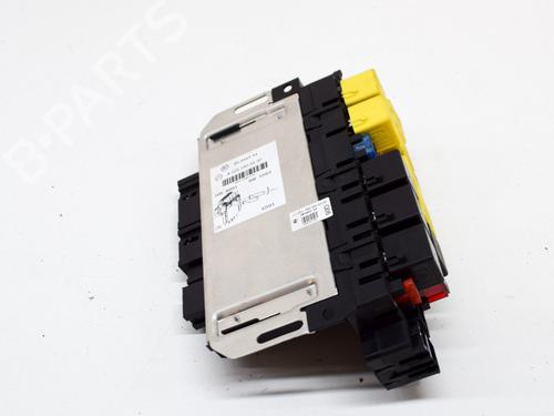 Used Fuse box MERCEDES-BENZ S-CLASS (W220) S 400 CDI (220.028, 220.128) (250 hp) 9628338