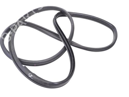 Używane Gumowa uszczelka drzwi SUBARU OUTBACK (BR) 2.0 D AWD (BRD) (150 hp) 30217811