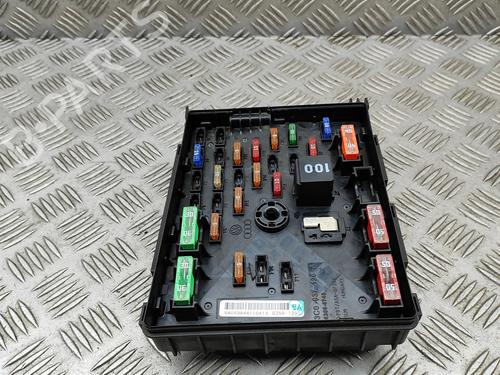 Fuse box VW TIGUAN (5N_) 2.0 TDI 4motion | BP33384477E1 - Image 2