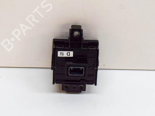 Switch TOYOTA bZ4X (_EAM1_) EV (YEAM15) | BP28560783I30