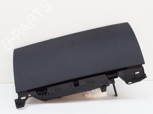 Used Glove box TESLA MODEL Y (5YJY) EV Performance All-wheel Drive (462 hp) 28547758