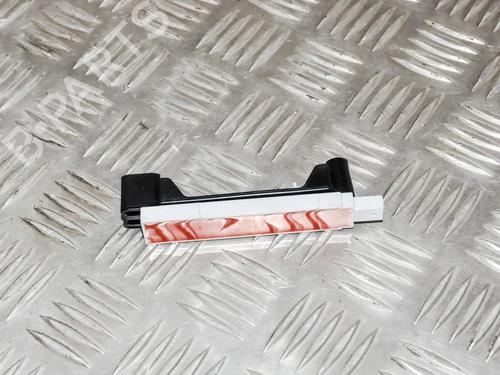 Antenne/Base Antenne/Base VW JETTA IV (162, 163, AV3, AV2) 1.4 TSI Hybrid (170 hp) 8827297 8827297