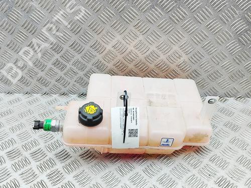 Ekpansionstank IVECO DAILY VI Platform/Chassis 35S21, 35C21, 40C21, 45C21, 50C21, 60C21, 65C21, 70C21 (205 hp) 31903255