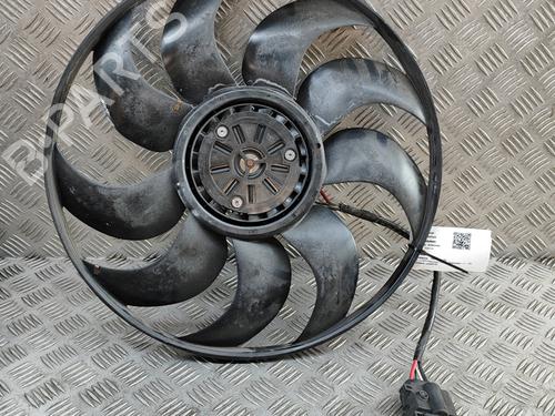 Used Radiator fan BMW 5 (G30, F90) 530 e Plug-in-Hybrid (252 hp) 27576996