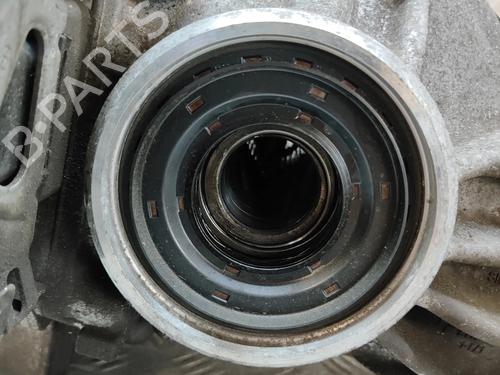 Rear differential BMW 8 Coupe (G15, F92) 840 i | BP37697988M24 - Image 2