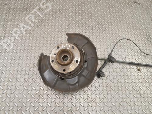 Used Right rear steering knuckle BMW 1 (F21) 116 i (136 hp) 30227603