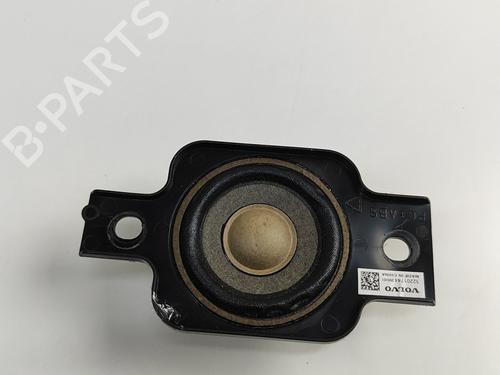 Used Speaker VOLVO XC90 II (256) B5 Mild Hybrid AWD (250 hp) 28558947