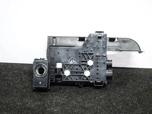 Fuse box VOLVO XC90 II (256) T5 AWD | BP27748531E1