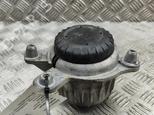Used Engine mount MERCEDES-BENZ E-CLASS (W213) E 220 d (213.004) (194 hp) 25922376