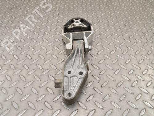 Used Engine mount VOLVO XC40 (536) T4 AWD (190 hp) 30228482