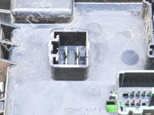 Fuse box CHRYSLER 300C (LX, LE) 2.7 | BP9295855E1