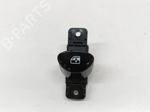 Used Left front window switch FIAT 500 (312_) 1.0 Mild Hybrid (312.AYD1B) (69 hp) 28566787