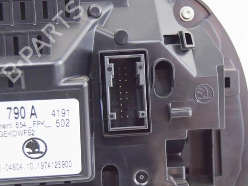 Instrument cluster SKODA KAMIQ (NW4) 1.5 TSI | BP27764865C47