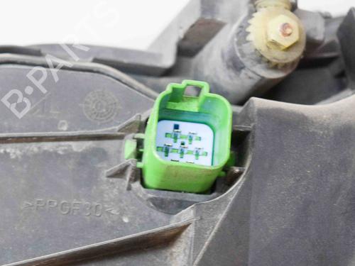 Right headlight FORD MONDEO III (B5Y) 2.5 V6 24V | BP10402502C29