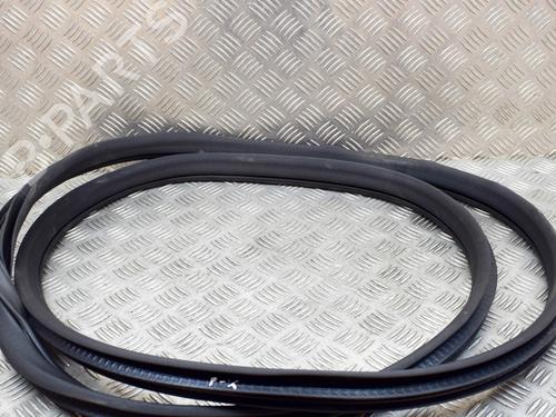Used Rubber door seal LAND ROVER DISCOVERY V (L462) D300 MHEV 4x4 (300 hp) 28045724