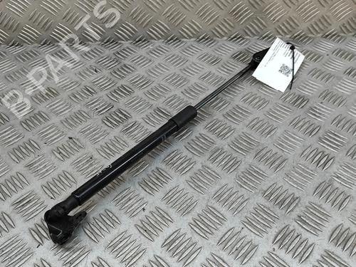 Used Tailgate lift support TOYOTA YARIS (_P21_, _PA1_, _PH1_) 1.5 Hybrid (MXPH10, MXPH11) (116 hp) 28559793
