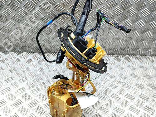 Used Fuel pump Fuel pump LAND ROVER RANGE ROVER EVOQUE (L538) 2.0 D 4x4 (180 hp) 39989954 39989954