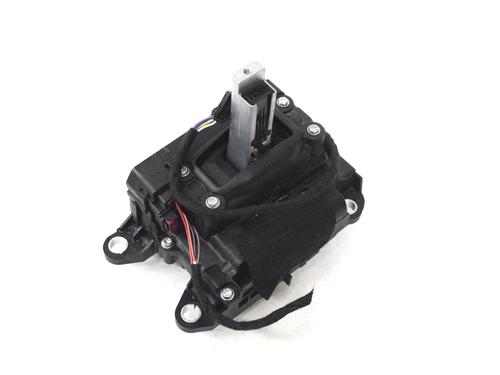 Used Gear lever Gear lever AUDI Q7 (4MB, 4MG, 4MQ) 3.0 TDI quattro (272 hp) 33353240 33353240