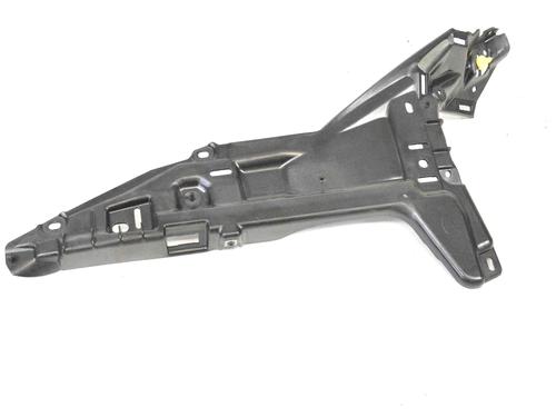 Used Rear bumper bracket TESLA MODEL S (5YJS) 75D AWD (525 hp) 30218348