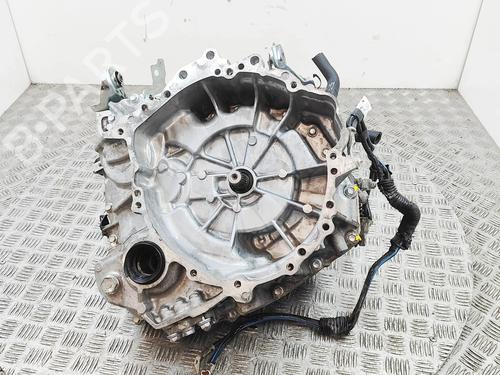 gearbox-toyota-corolla-estate-_e21_-2019-39409161 main image