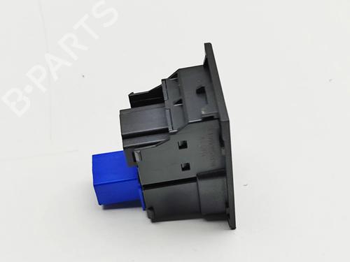 Warning switch SEAT TARRACO (KN2) 1.5 TSI ACT | BP36703383I22 - Image 4