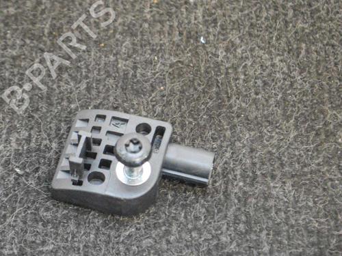 Elektronisk sensor TESLA MODEL S (5YJS) 75D AWD (525 hp) 20233406