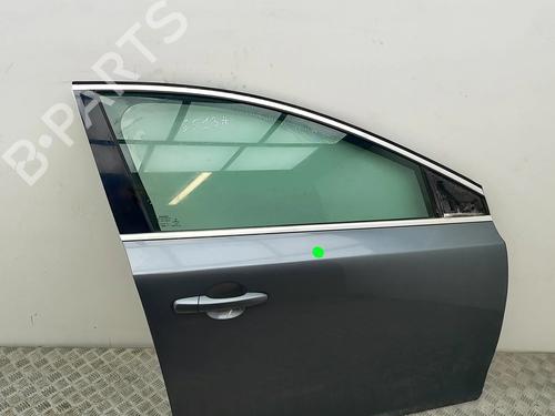 dr-hjre-fortil-volvo-v40-hatchback-525-2012-2013-2014-2015-2016-2017-2018-2019-38267738 main image