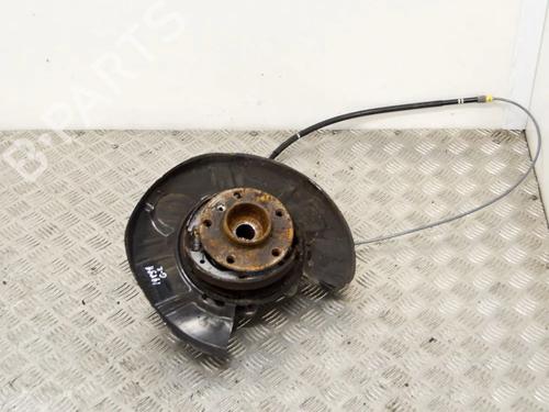 Used Left rear steering knuckle BMW 3 (F30, F80) 330 d (258 hp) 14659147