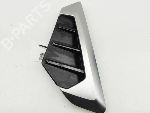 Used Front left wheel arch trim BMW X5 (G05, F95) xDrive 30 d Mild-Hybrid (298 hp) 31592703