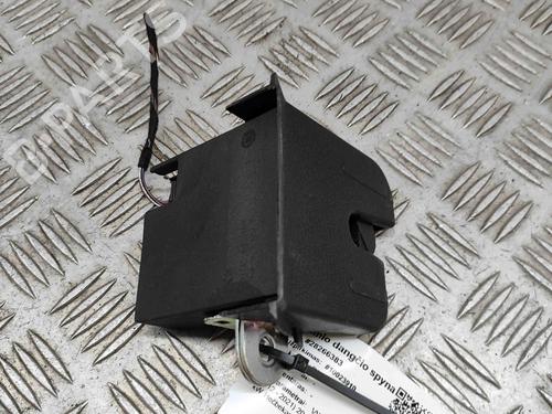 Tailgate lock VW GOLF VII (5G1, BQ1, BE1, BE2) 2.0 GTI | BP22999199C101 