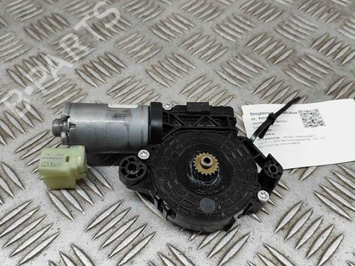 Schiebedachmotor für SKODA KAROQ (NU7, ND7) 1.5 TSI (150 hp) 18878754